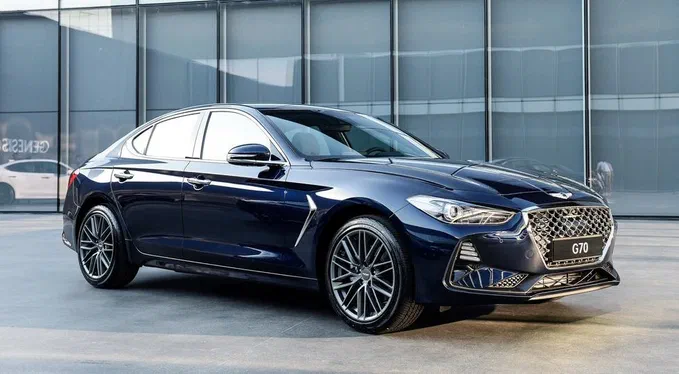 Genesis розсекретив свій новий седан G70