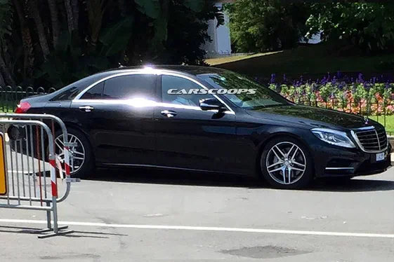 Оновлений Mercedes-Benz S-Class розсекречений дизайном