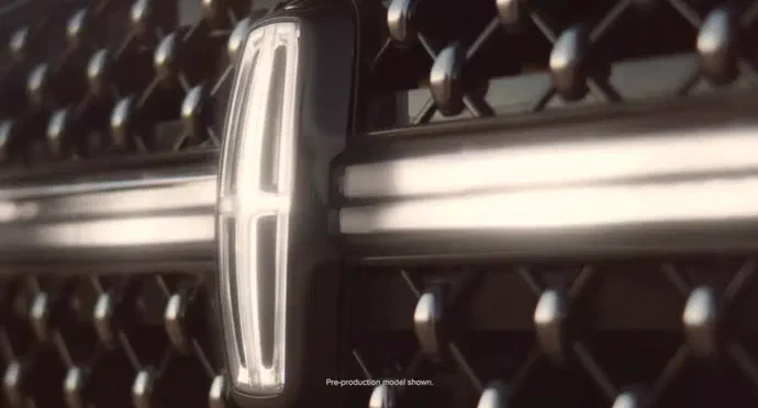 Lincoln Navigator 2025: офіційна презентація має відбутися 15 серпня (ВІДЕО)