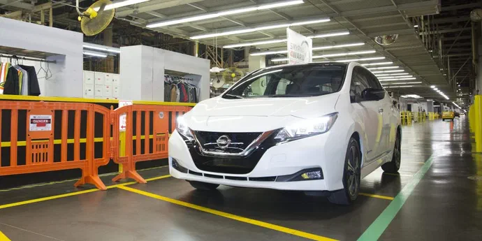 Нова генерація Nissan Leaf поїхала в масове автопромисловість