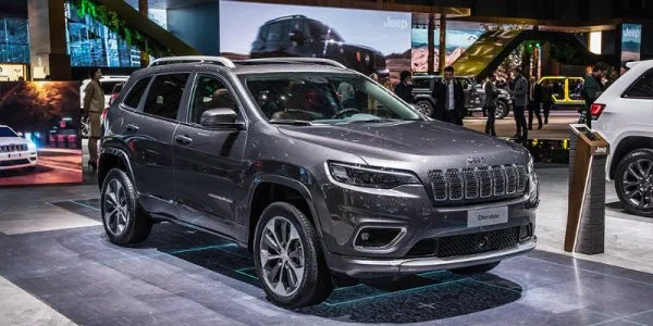 В оновленому Jeep Cherokee з'явилося 3 повнопривідні системи