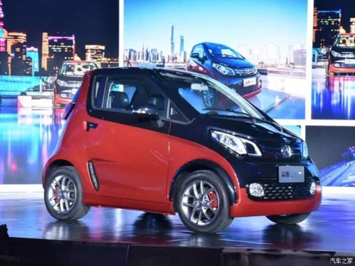 В електрокарі Zotye E200 з'явиться Pro-версія