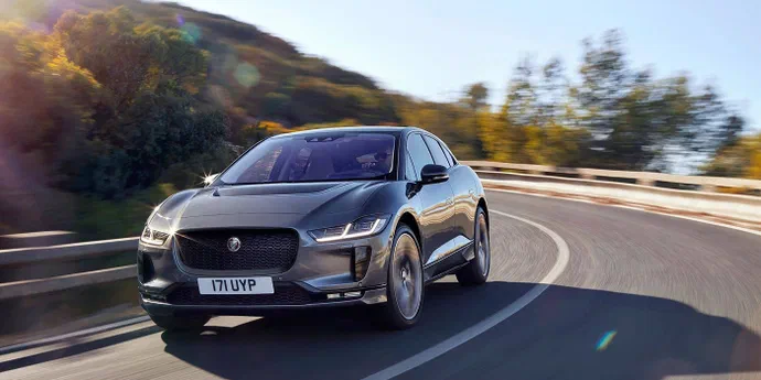Jaguar думає про суперсильний I-Pace