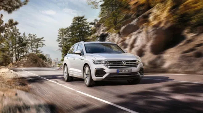 Volkswagen Touareg 2019 приїде в Україну