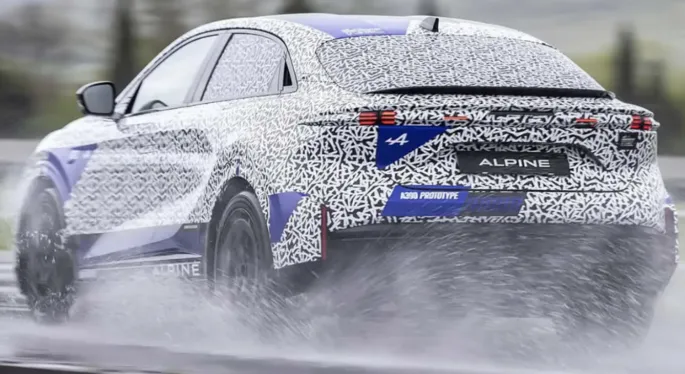 Alpine готує електричний кросовер A390: спортивний характер і нові звуки