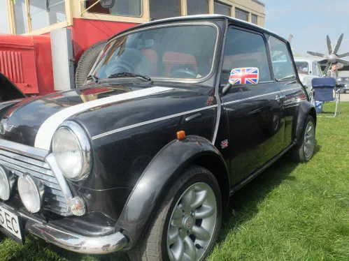 В Україні показали найменший легендарний Mini Cooper