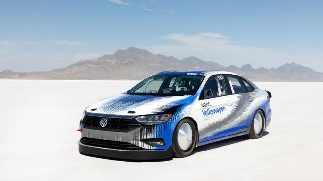 Новий Volkswagen Jetta покорив рекорд швидкості