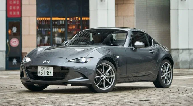 Mazda MX-5 нового виконання користується підвищеною популярністю