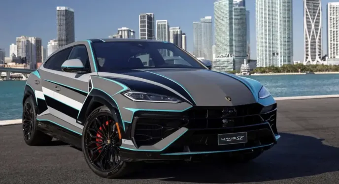 Lamborghini витратила 230 годин на фарбування цього унікального Urus SE