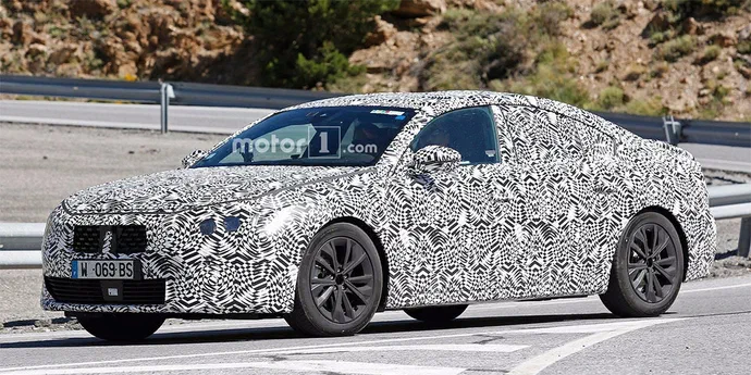 Нове покоління Peugeot 508 вперше потрапило на випробування