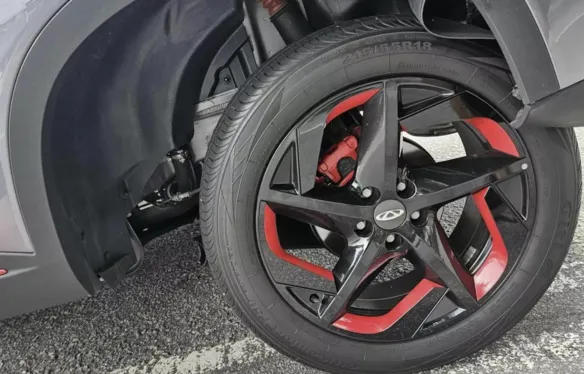 Chery поспішає вирішити проблему з моделлю Omoda 5 після виникнення проблем в задній осі