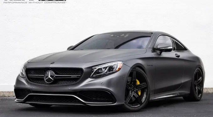 Ательє Renntech зробило стелс-варіацію купе Mercedes S63 AMG Coupe