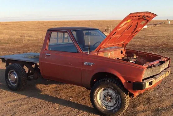 Як їздить пікап Ram з двигуном від газонокосилки? ВІДЕО