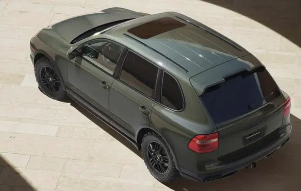 Porsche готова створити унікальний Cayenne або Panamera на замовлення клієнта