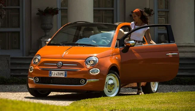 Розпочато прийом замовлень на ювілейний спеціальний варіант компактного Fiat 500