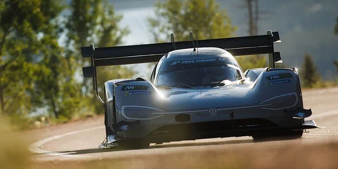 Volkswagen буде «бити» рекорди Нюрбургринга серед електромобілів