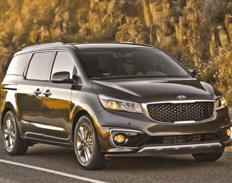 Ще один оновлений автомобіль KIA помічений на тестах