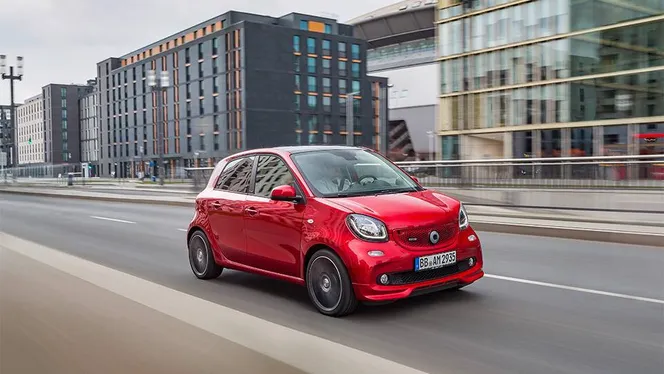 Компанія Brabus презентувала потужні варіації Smart