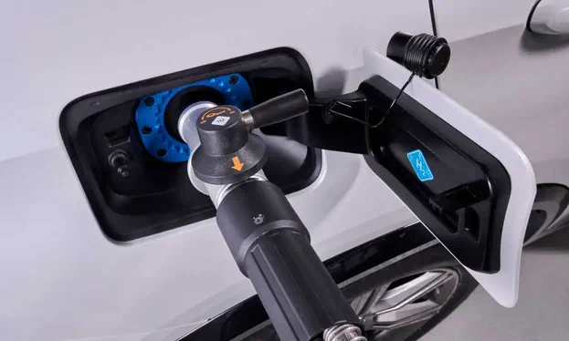 BMW випустить новий водневий автомобіль до 2028 року