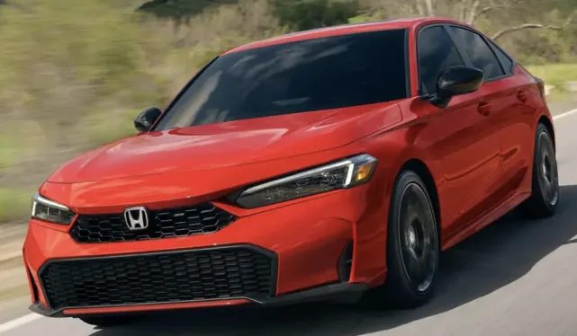 Представили гібридний Honda Civic 2025: 200 к.с. та 50 млн.