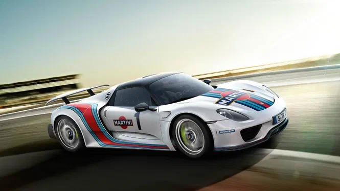 В американському автосалоні вкрали болід Porsche за $1,6 млн