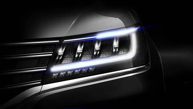 Компанія Roewe робить гібридний паркетник