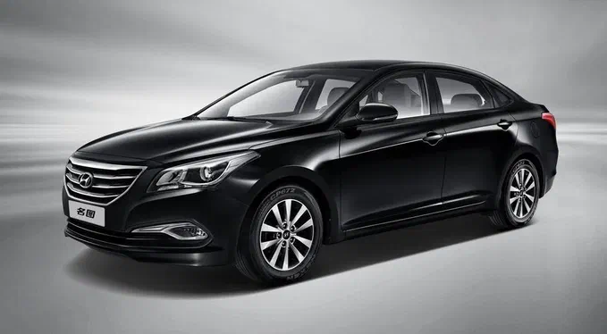 Оновлений седан Hyundai Mistra з'явився на фото