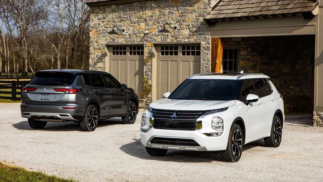 Новий Mitsubishi Outlander допоміг компанії знову стати прибутковою