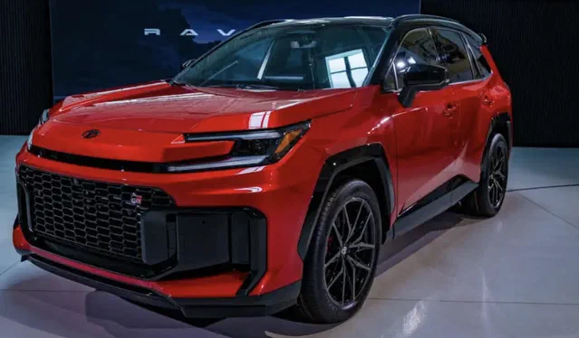 2026 Toyota RAV4: гібрид подешевшав — нові ціни й версії