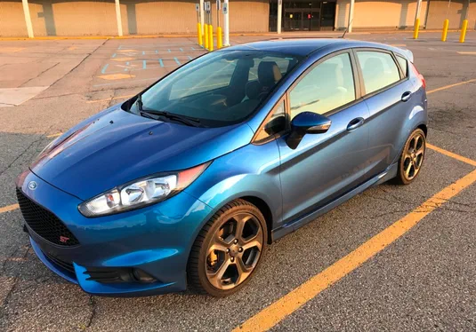 Унікальна Fiesta ST була оцінена дешевше звичайного авто