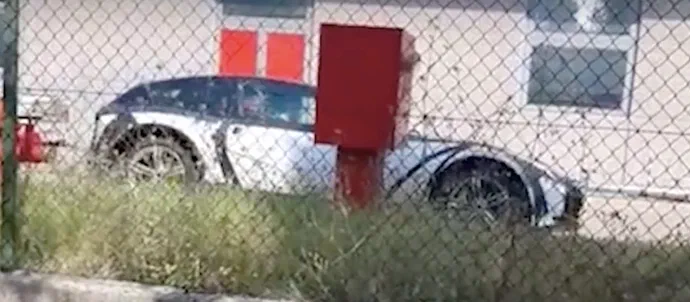 Прототип кросовера Ferrari з'явився на фото