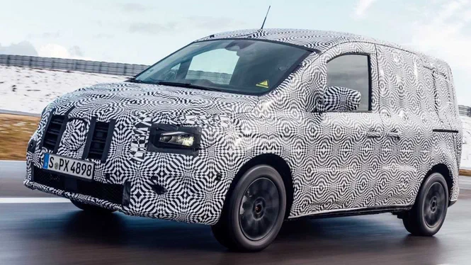 Mercedes eCitan випадково розсекретили папарацці