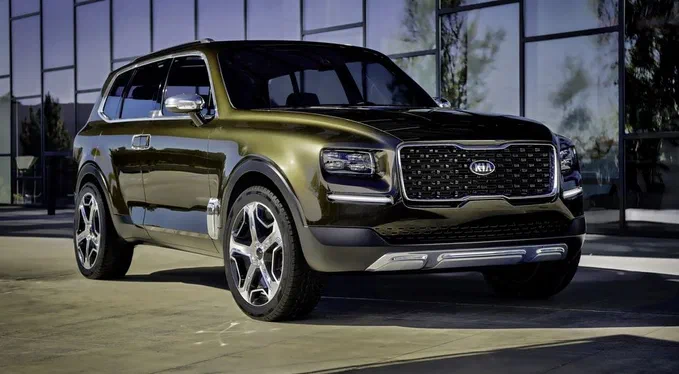 Великий SUV Kia поступово скидає камуфляж