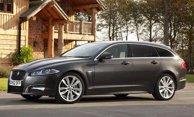 Jaguar заявила: компанія продовжить випуск універсалів