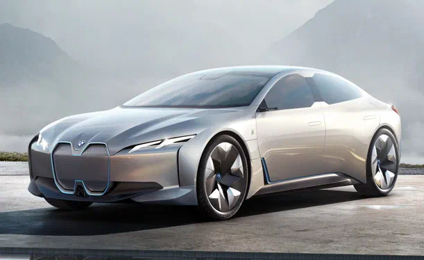 BMW озвучив ім'я для потенційного суперника Tesla Model 3