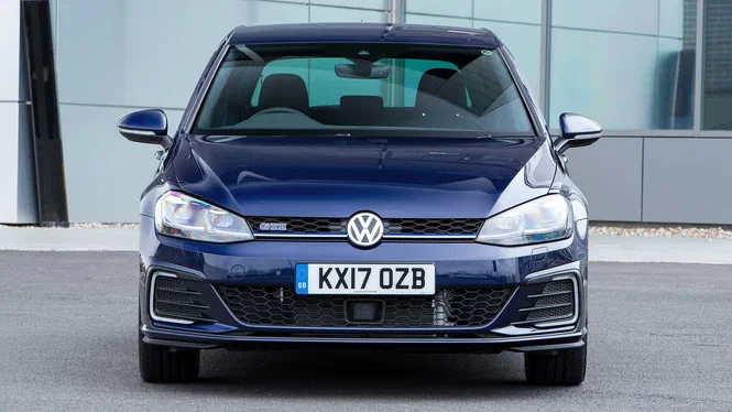 Volkswagen дійсно відкликає 124 тисячі електрокарів