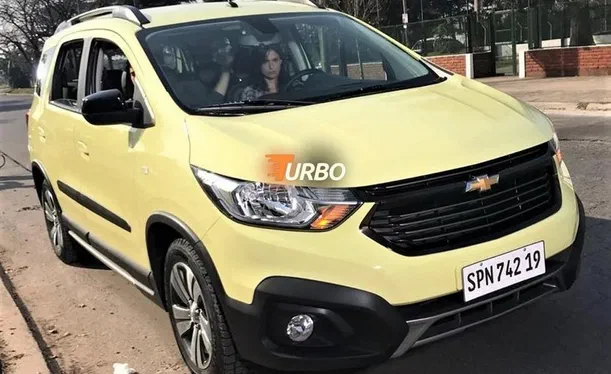 Зустрічаємо рассекречений Chevrolet Spin