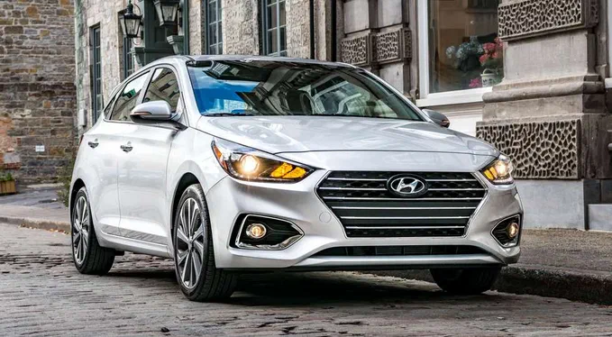 Дебютувало нове покоління хетча Hyundai Solaris