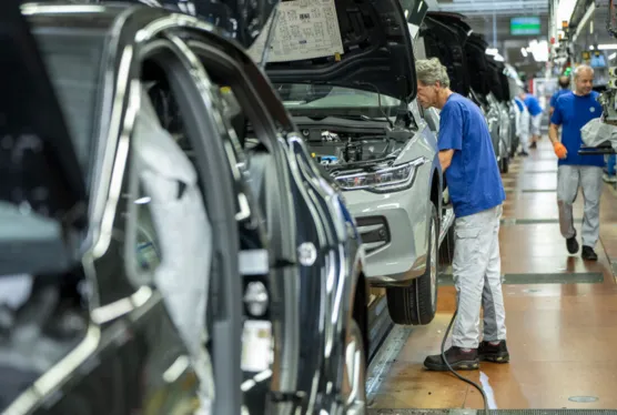 Volkswagen скоротить 35,000 робочих місць до 2030-го