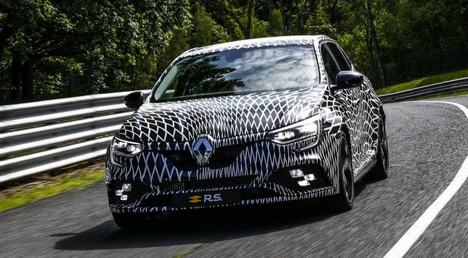 З'явилася свіжа інформація про нове покоління Renault Megane R.S.