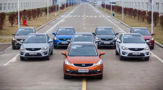 Geely показала в Пекіні Emgrand GS