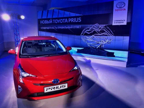 Найпопулярнішому гібриду надано нову версію