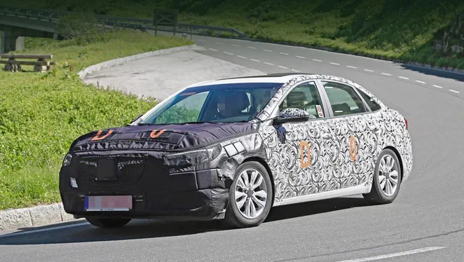 Buick зайнявся тестами оновленого седана Excelle GT