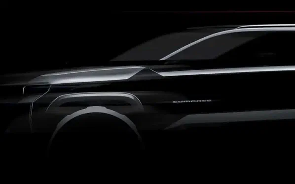 Перший погляд на Jeep Compass з електромотором