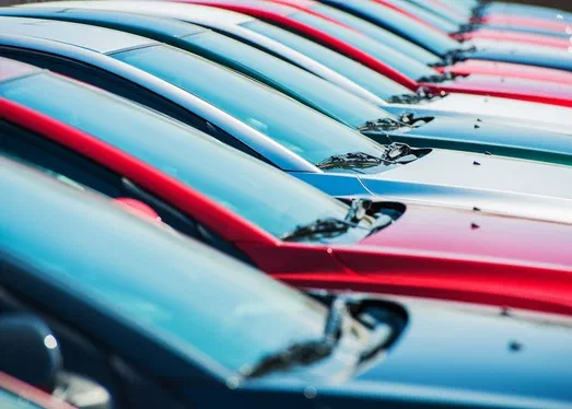 Авторинок України значно обвалився