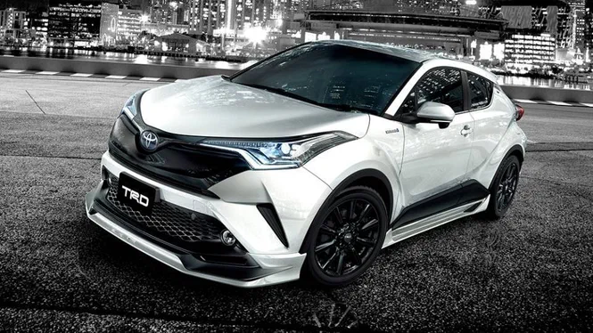 Кросовер Toyota C-HR порадував першим тюнінгом