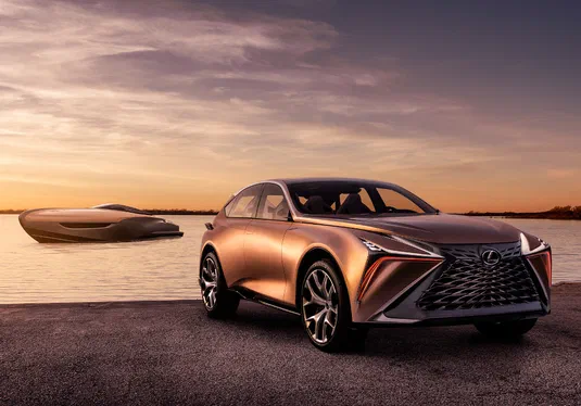 Toyota хоче, щоб бренд Lexus випускав розкішні яхти