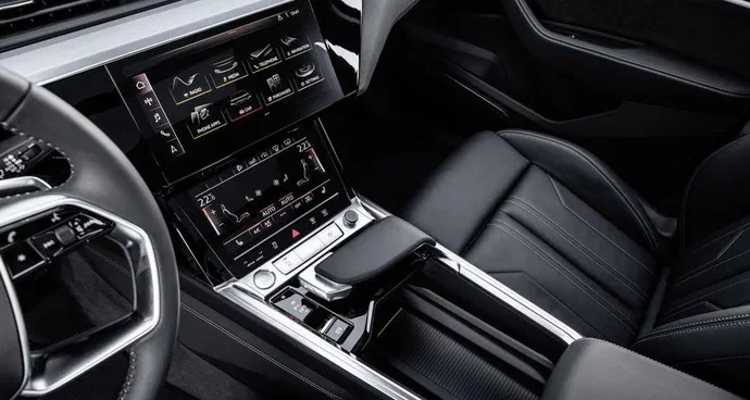 Audi не впевнена, що їй необхідні сенсорні екрани в машинах