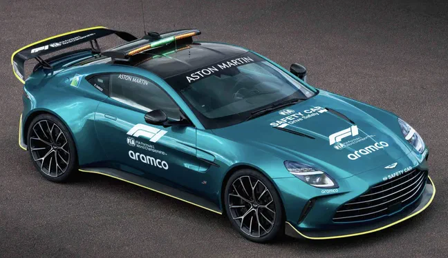 Aston Martin Vantage S став новим офіційним пейс-каром Формули-1