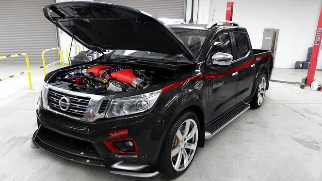 Двигун боліда Nissan GT-R пристосувався в пікапі Navara